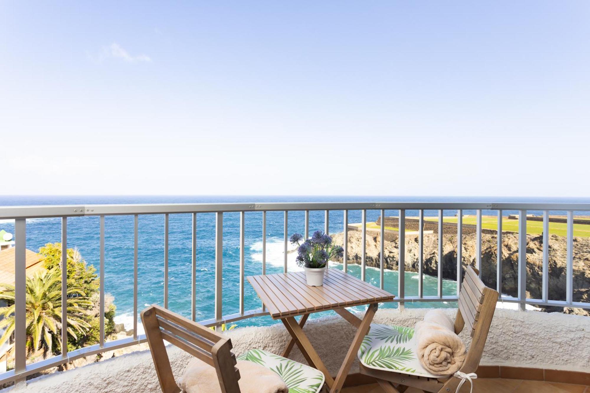 Cozy Seafront Studio With Balcony & Ocean Views San Marcos  Eksteriør bilde